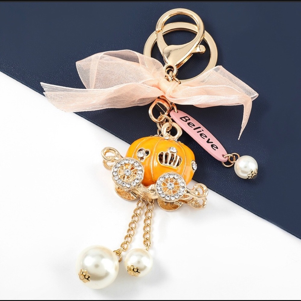 Pumpkin Rhinestone Keychain - Picture 4 of 9
